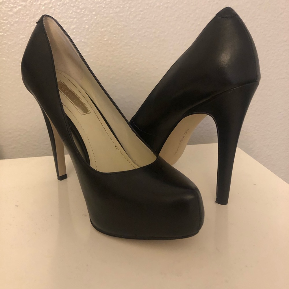BCBGeneration closed toe heels